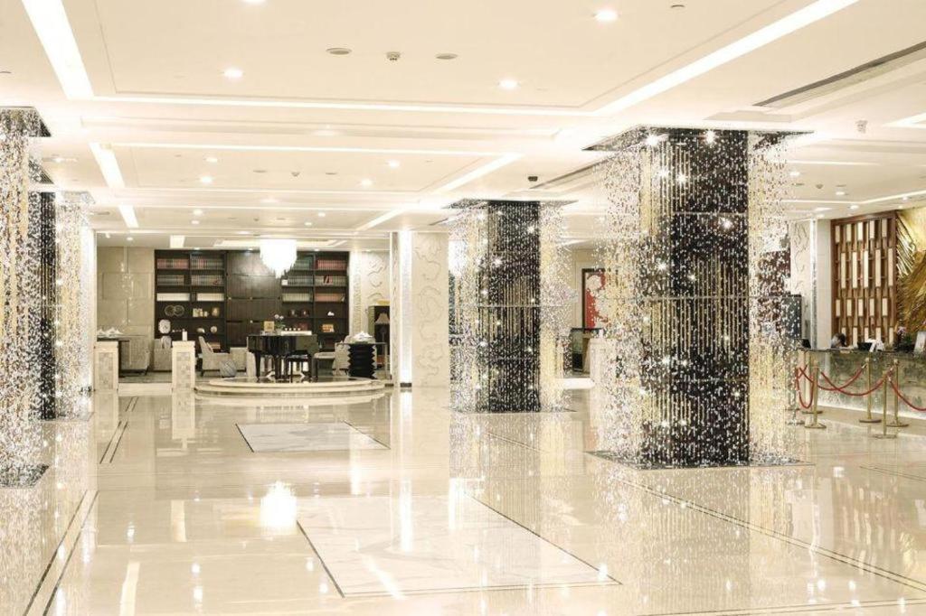 West International Trade Grand Hotel Beijing Eksteriør bilde